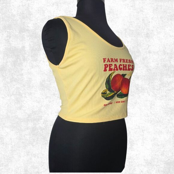 Farm Fresh Peaches Yellow Crop Tank – 2X - Picture 5 of 6